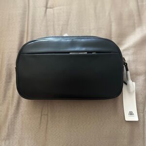 NWT Andar The Devon Crossbody